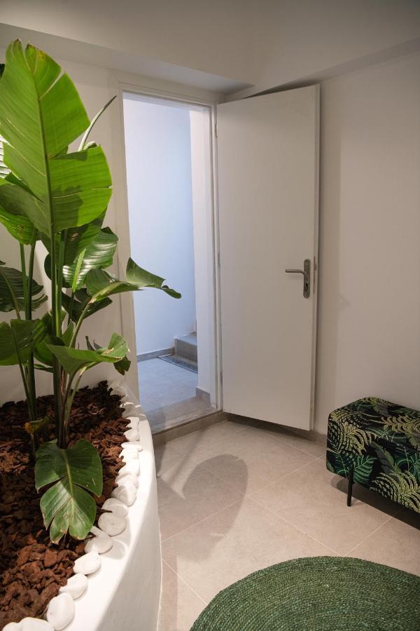 Altera Pars Suites メッサリア エクステリア 写真